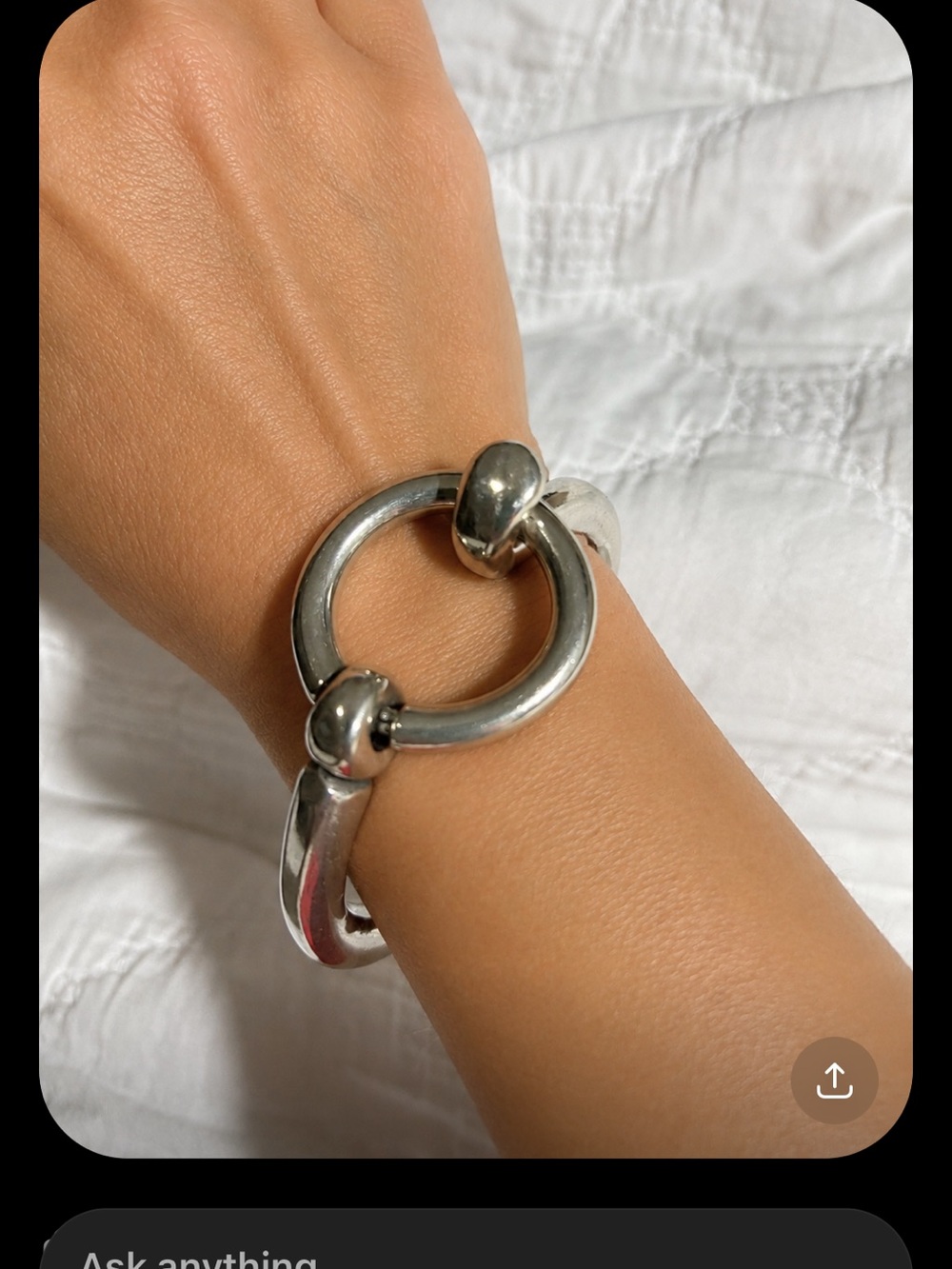 UNOde50 Silver Plated Hook Clasp Bangle Bracelet Made in Spain w/ Pouch